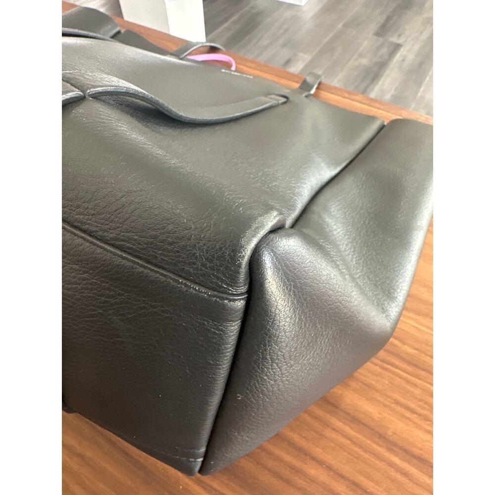 Balenciaga Leather Everyday Tote - Picture 15 of 16